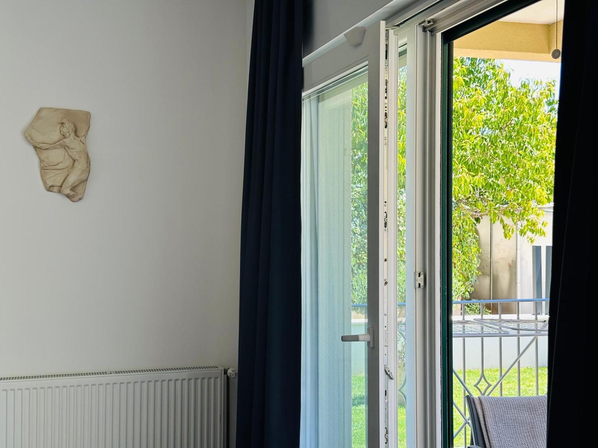 Vila Zrina - Apartmani Trogir Kültér fotó